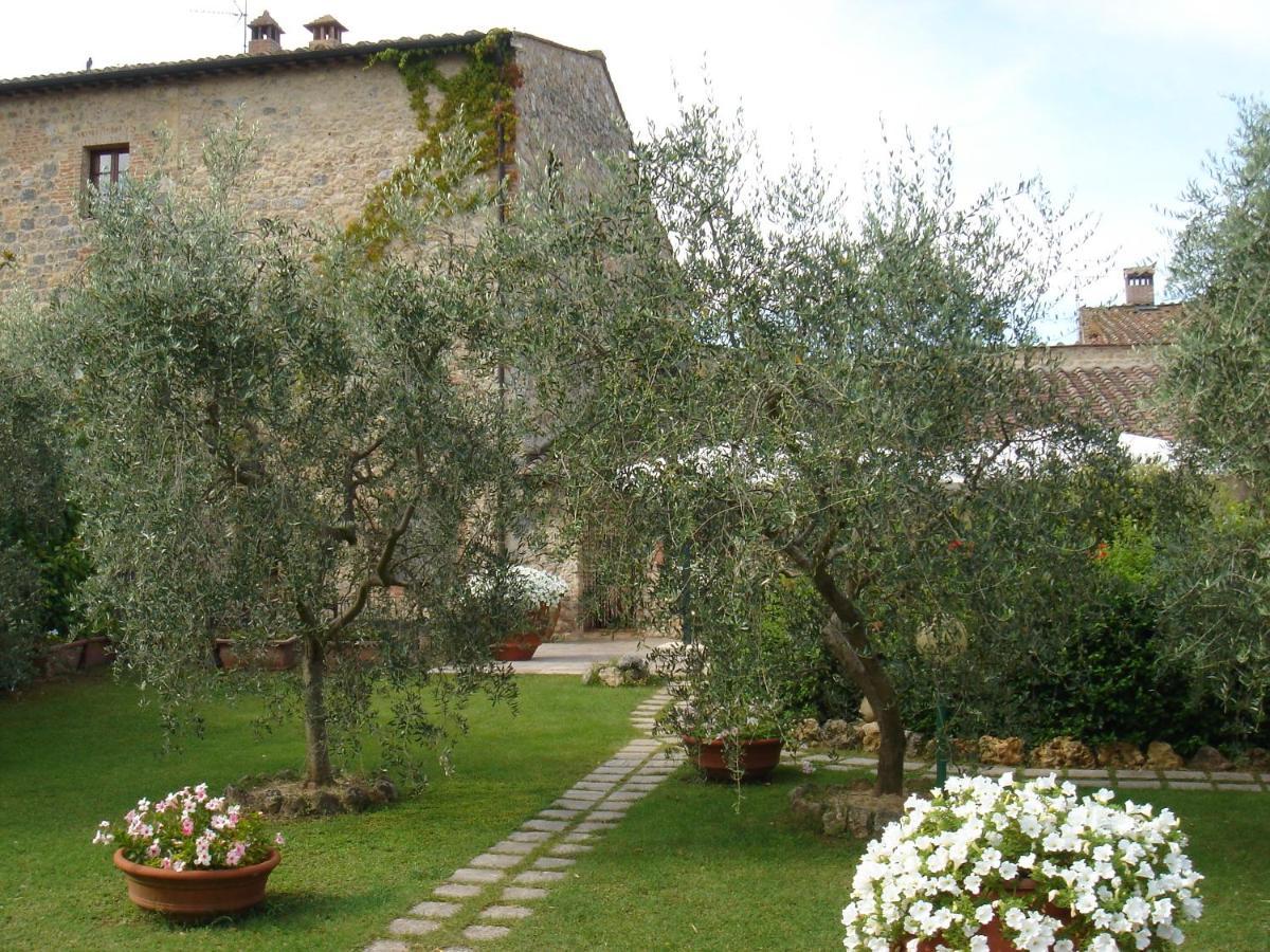 Hotel Monteriggioni Exterior foto