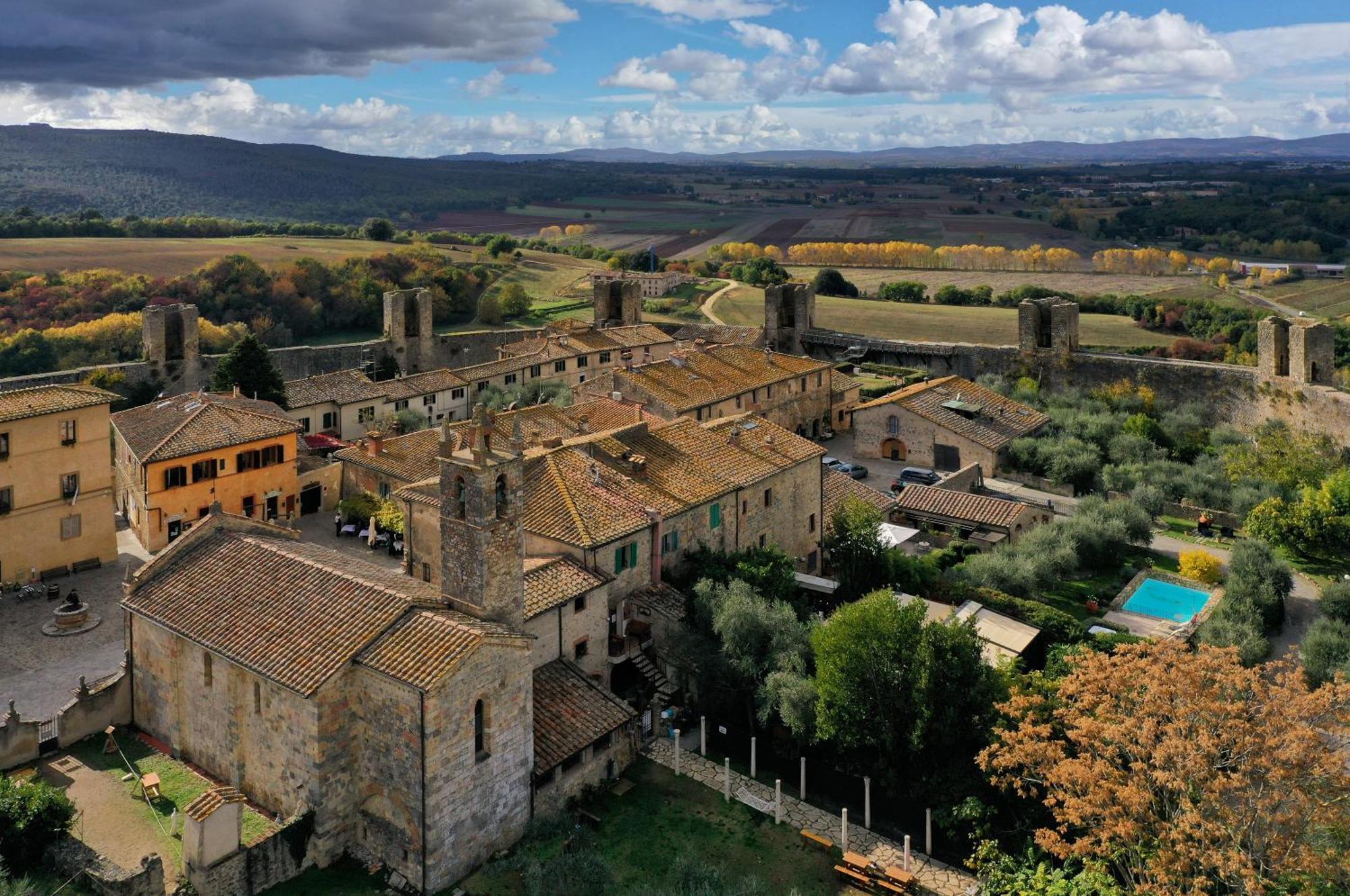 Hotel Monteriggioni Exterior foto