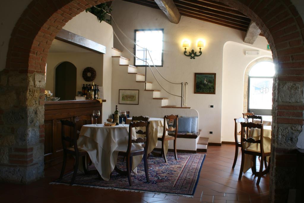 Hotel Monteriggioni Exterior foto